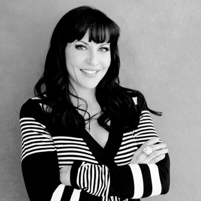 Karla-Jo-Helms-Headshot-800x800-1-400x400